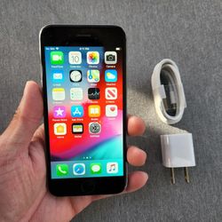 iPhone 6 - UNLOCKED - Like New  