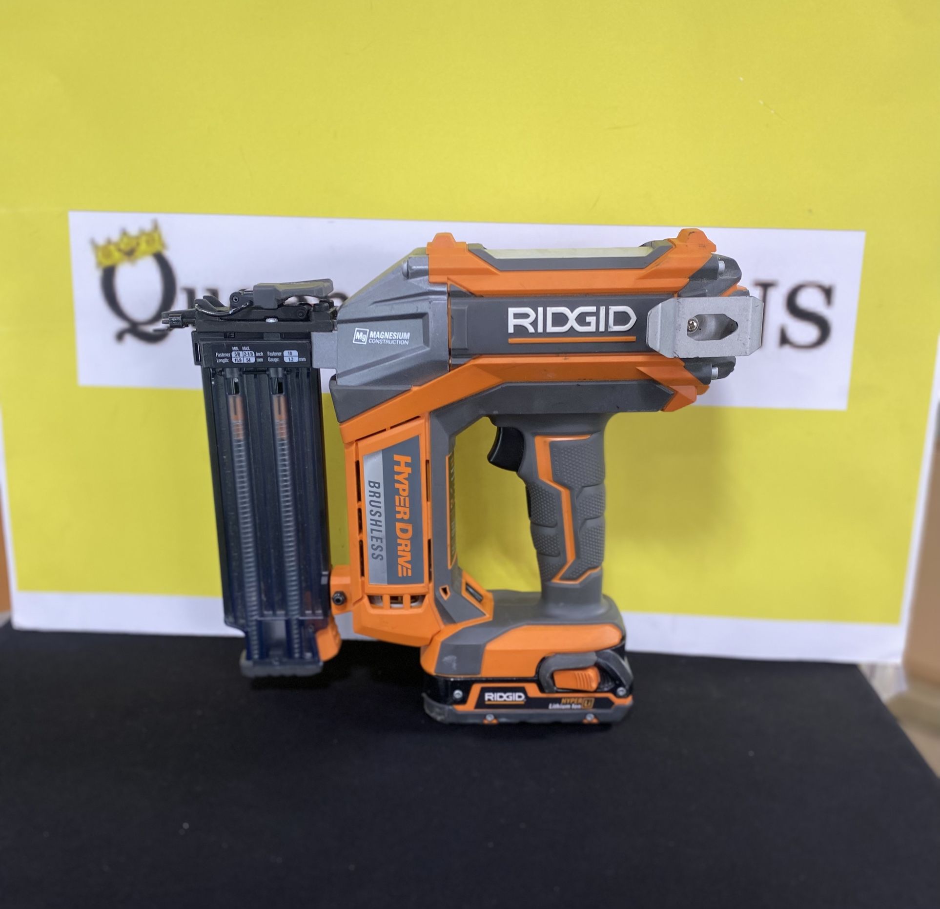 Nail gun W/battery
