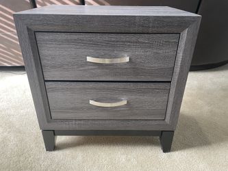 Wood End Table 