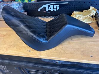 Saddleman seat Harley lowrider s