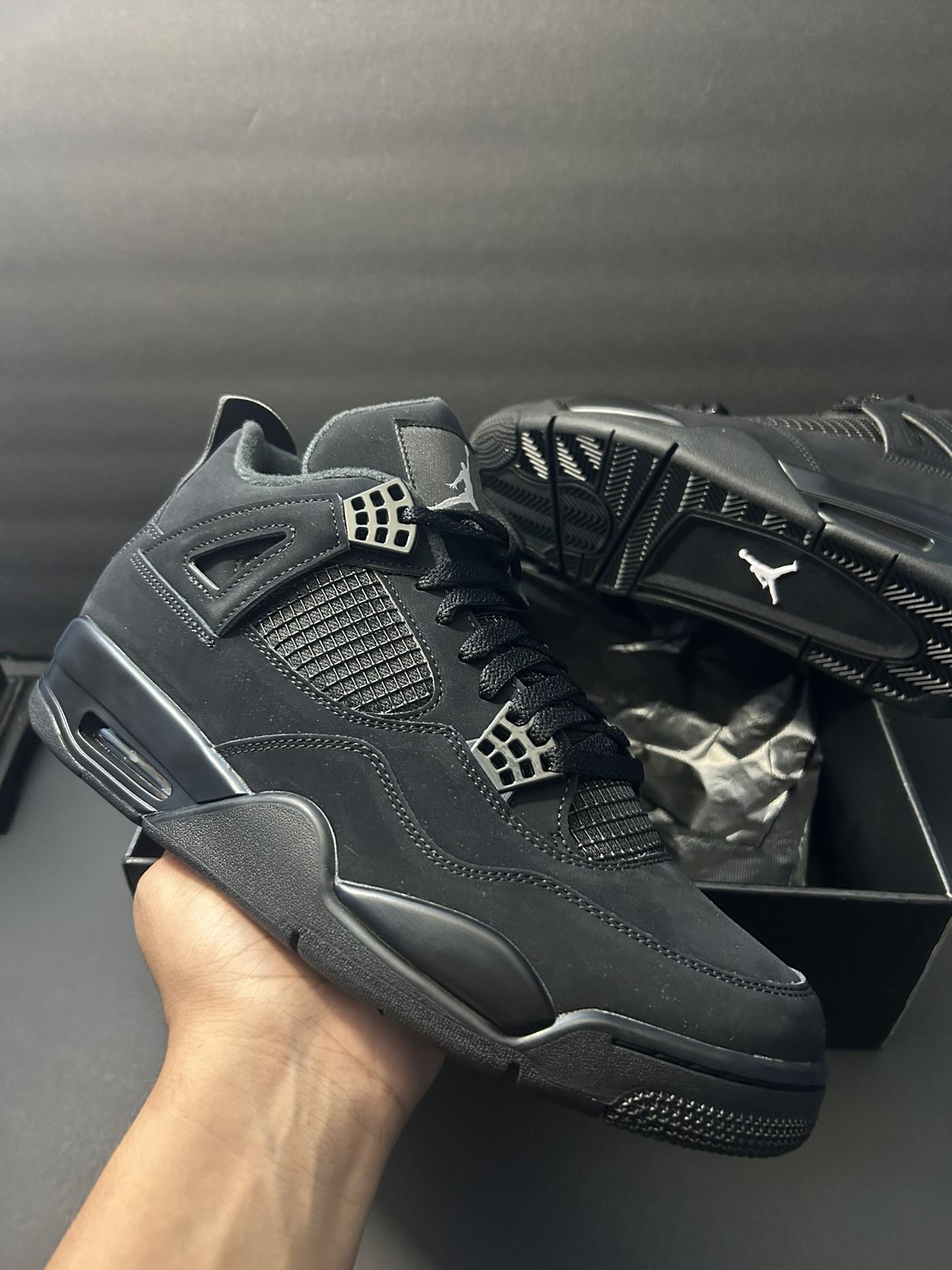 Black Cat 4s