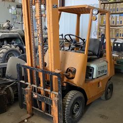 Forklifts And Batteries 