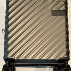 16-inch Luggage with Spinner Wheels and TSA Lock