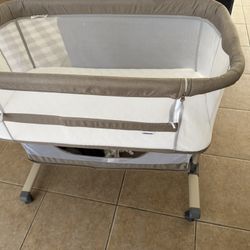 Bedside Bassinet 
