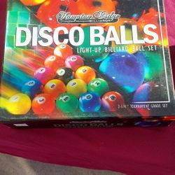 Disco Billard Balls Ligh Up When Hit