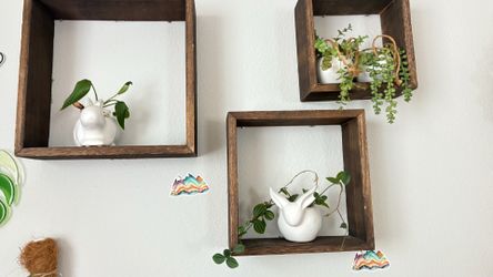Rustic set of square hanging shelves