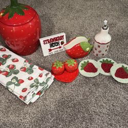 Strawberry Kitchen Set