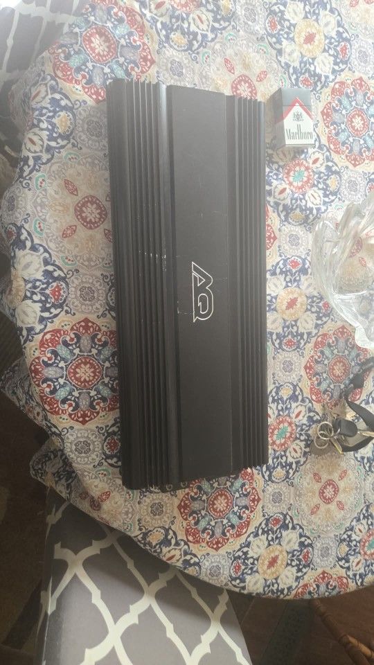 AQ3500 amp (Near Perfect)