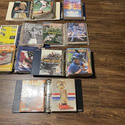 Yearbooks, Sports Illustrated, Beckett (85 Total)