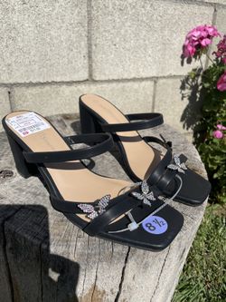 Butterfly Heels Size 8 1/2 