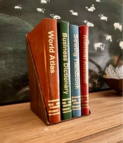 Pocket Reference Library Set with Slipcover- Vintage Career Institute