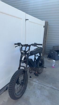 Macfox x2 NEED GONE (Read description) (no trades)