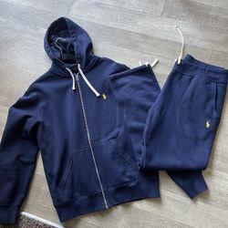 Mens Medium Polo Jogging Suit