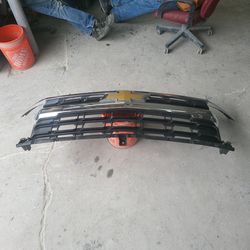 2024 Silverado Grille Assembly