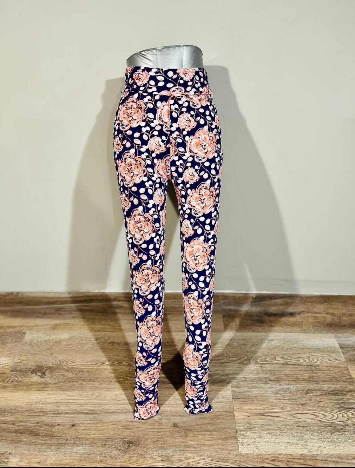 LuLaroe Print Leggings - Ultr-Soft! One Size
