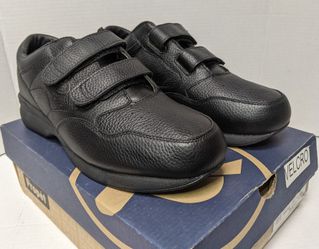 Propet Leisure Walker Strap M3715 Black Leather Shoes Men's Size 11.5 5E Wide NEW With Box
