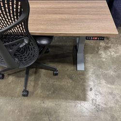 JRB Studio/ Herman Miller 72” Standing Desks! Electric Height Adjustable Sit Stand Desk! We Also Have Herman Miller Chairs And Monitor Arms!