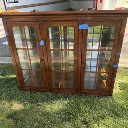 Beautiful China cabinet for free