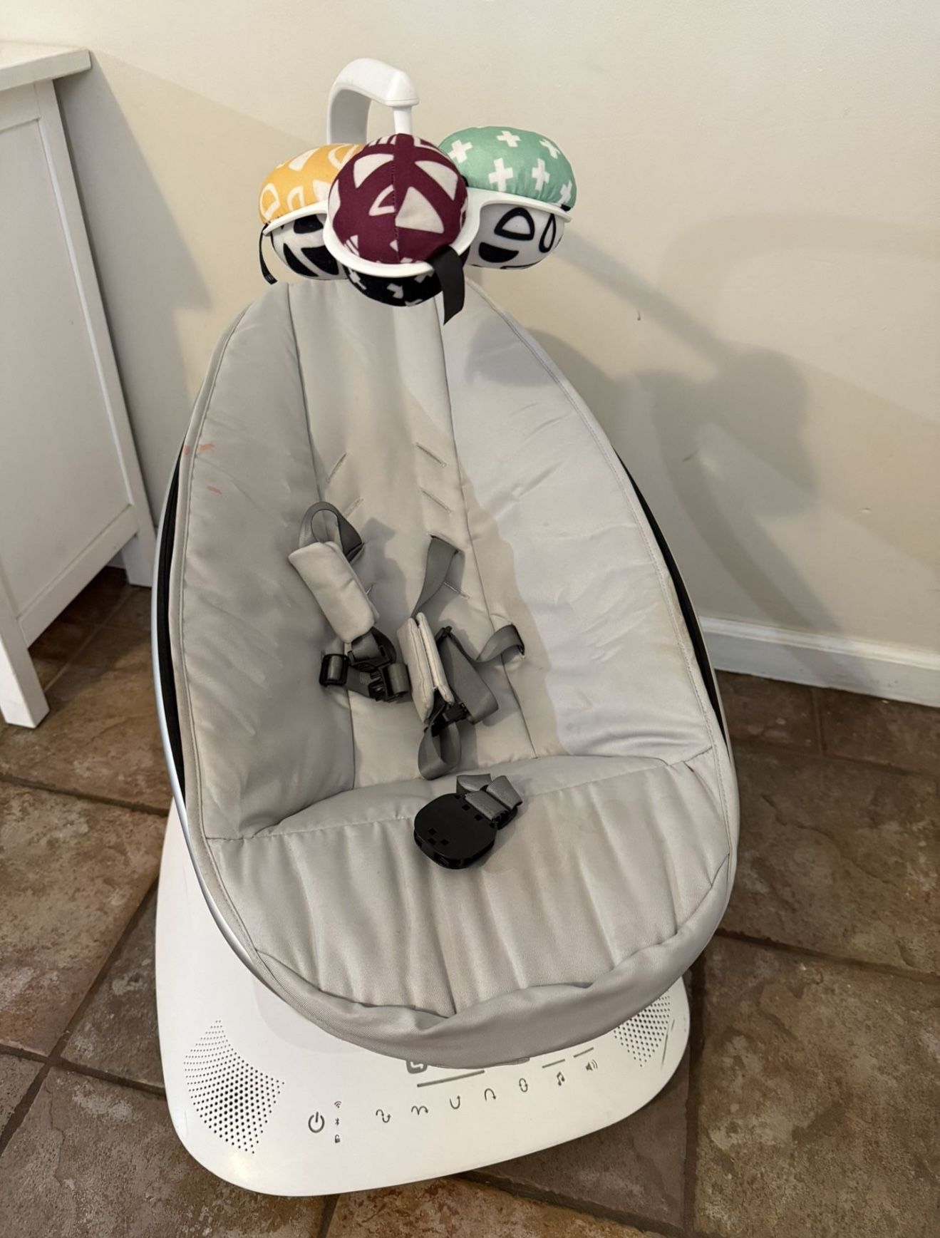 4 Moms Mamaroo Swing