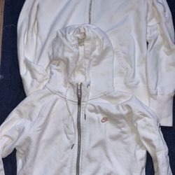 Size Large Woman’s Nike Hoodies 