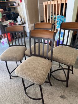 4 barstools
