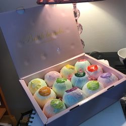 12 Piece Bath Bombs