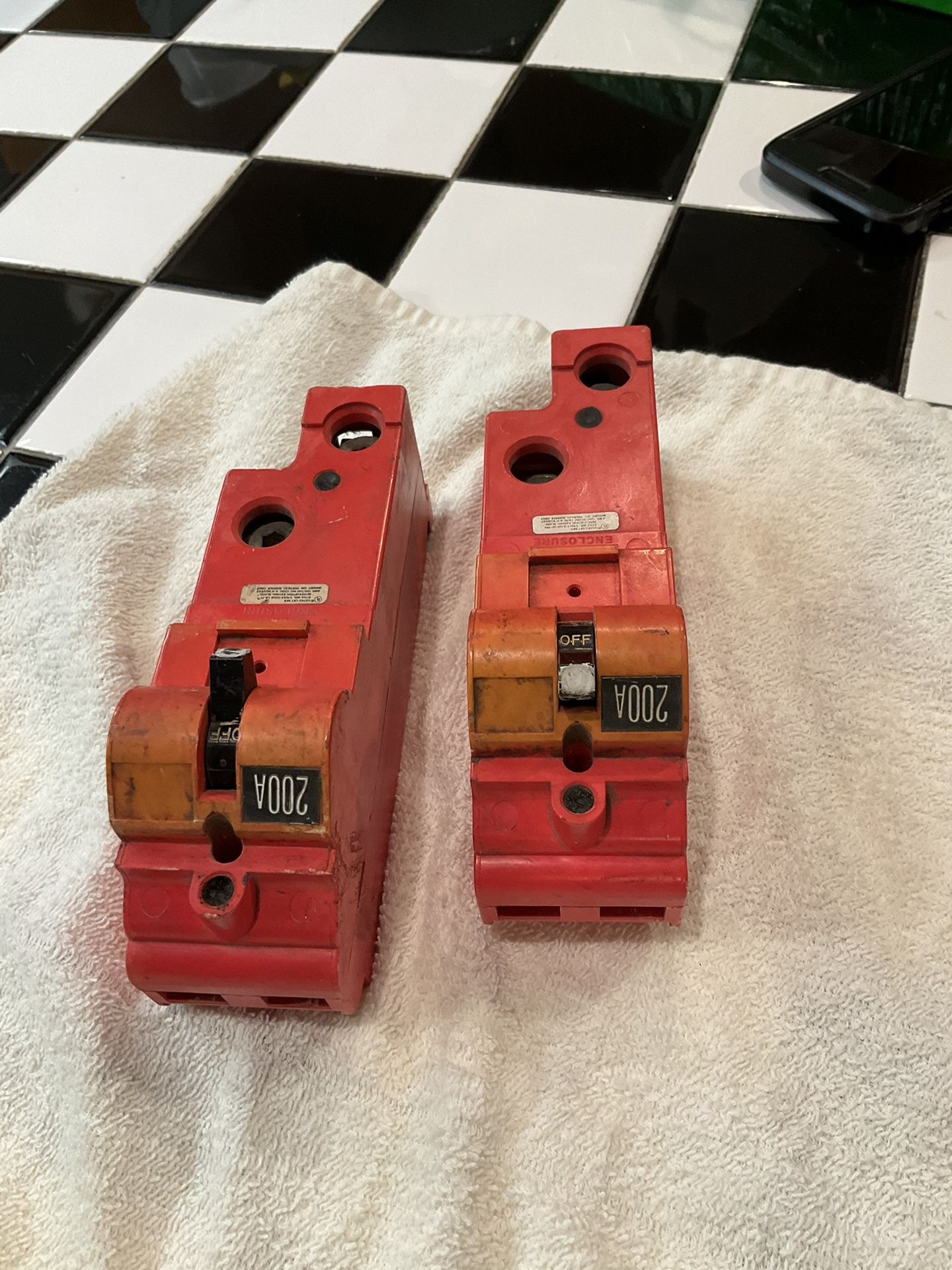 SET OF (2) Murray Crouse-Hinds 200 Amp 2 Pole Type MD Breaker 240V MD2200H •