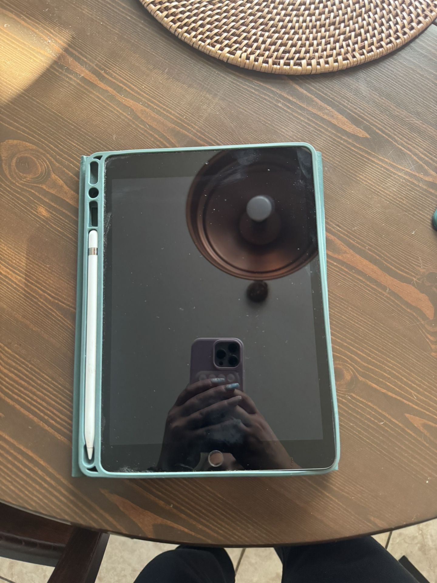 Apple ipad 7th Generation