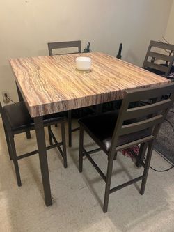 Kitchen table