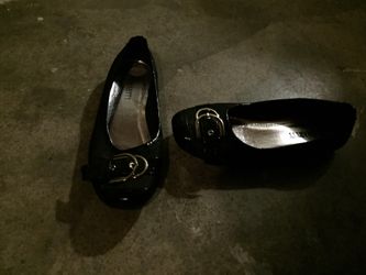 Black flats size 8