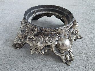 Victorian Style Ornate Decorative Pedestal Base