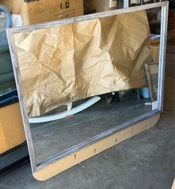 DRESSER MIRROR
