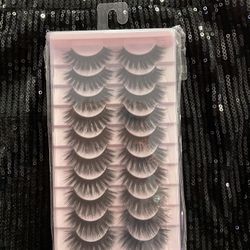 Dramatic Wispy Long Lashes  10 Pairs 