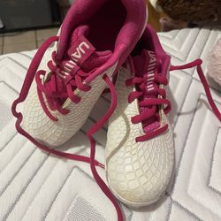 Girl’s Softball CLEATS