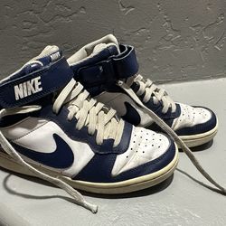 Kids Nike shoes