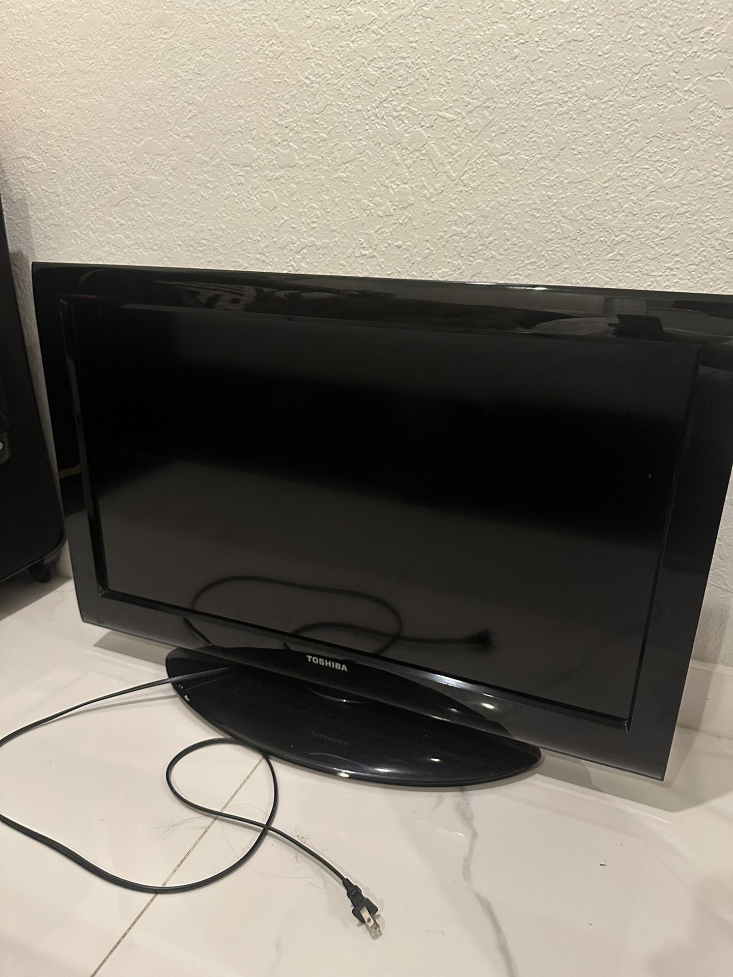 35 Inch Toshiba Tv