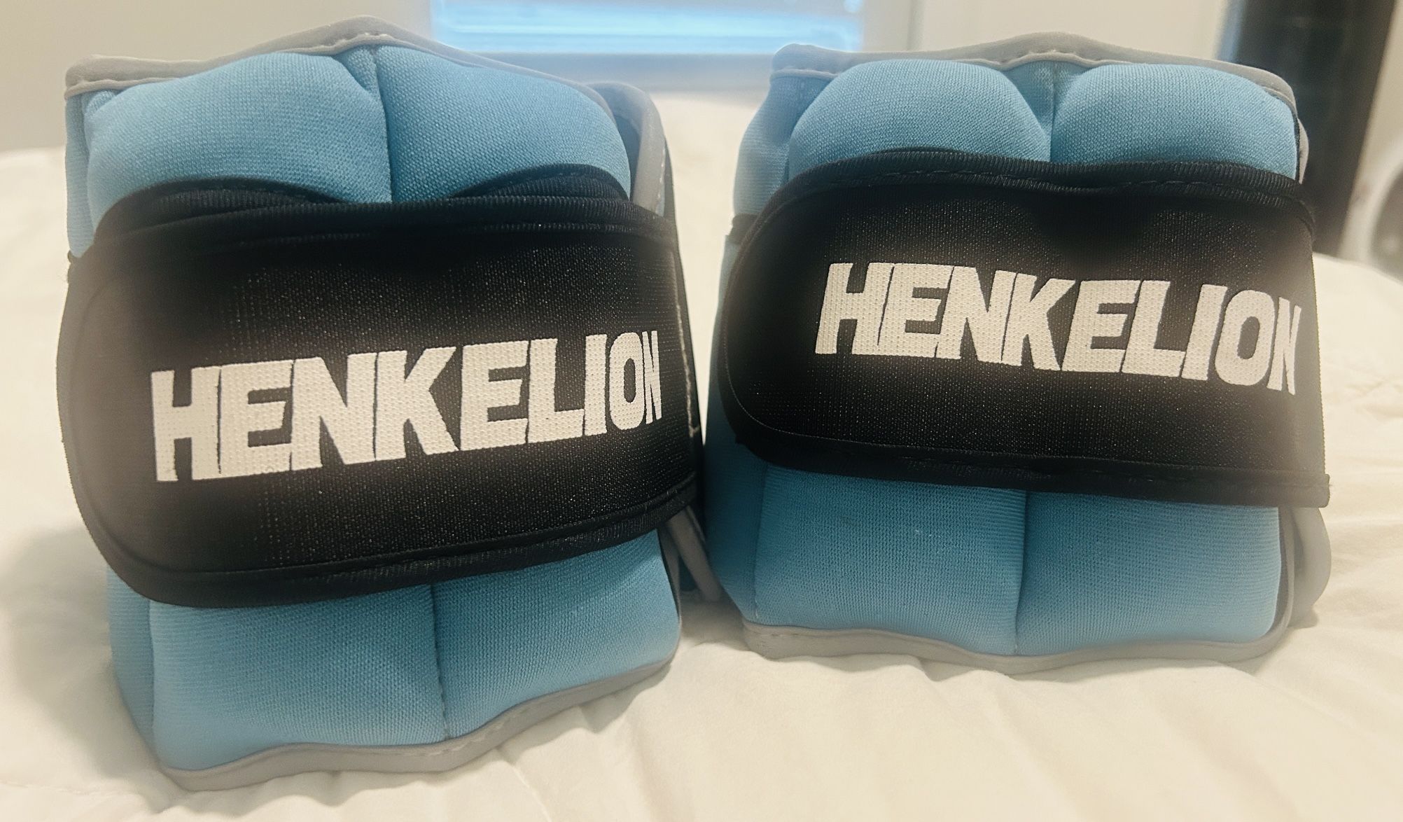 1 pair Henkelion adjustable ankle weights