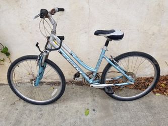 Giant sedona on sale bike price