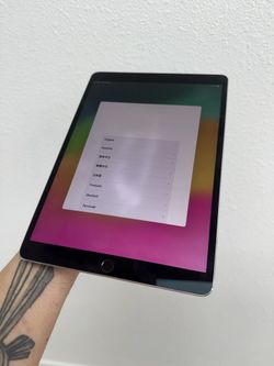 iPad Pro 10.5" (Cellular) 256GB Excellent Space Gray
