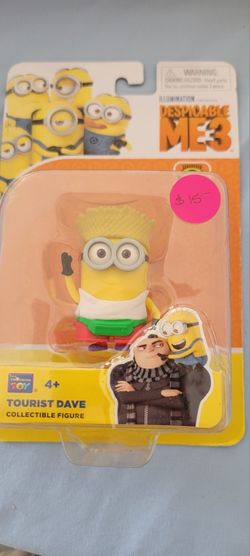 Tourist Dave Minion Figure 