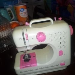 Sewing Machine 