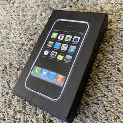Classic Apple 1st  Generation iPhone 2G- A1203 - Collectible Vintage 