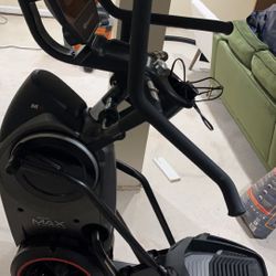 Bowflex Elliptical M9