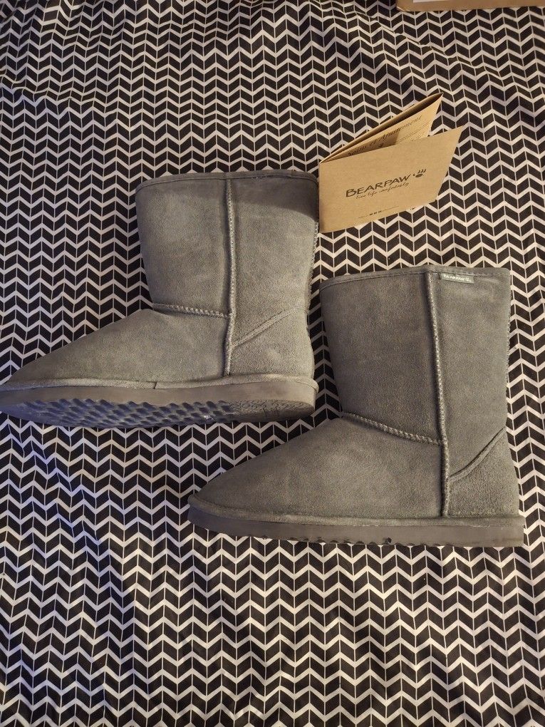 Bearpaw Dorado II Winter Boots Women's Size 10/11 Gray