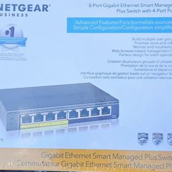 8-Port Gigabit Ethernet Smart Managed Plus Switch with 4-Port PoE