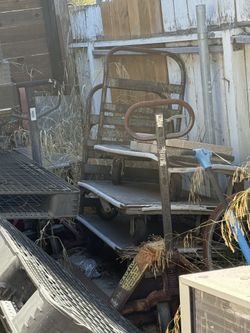 Platforms / Dolly (5)