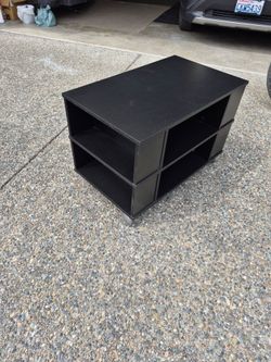 TV Stand/w Storage