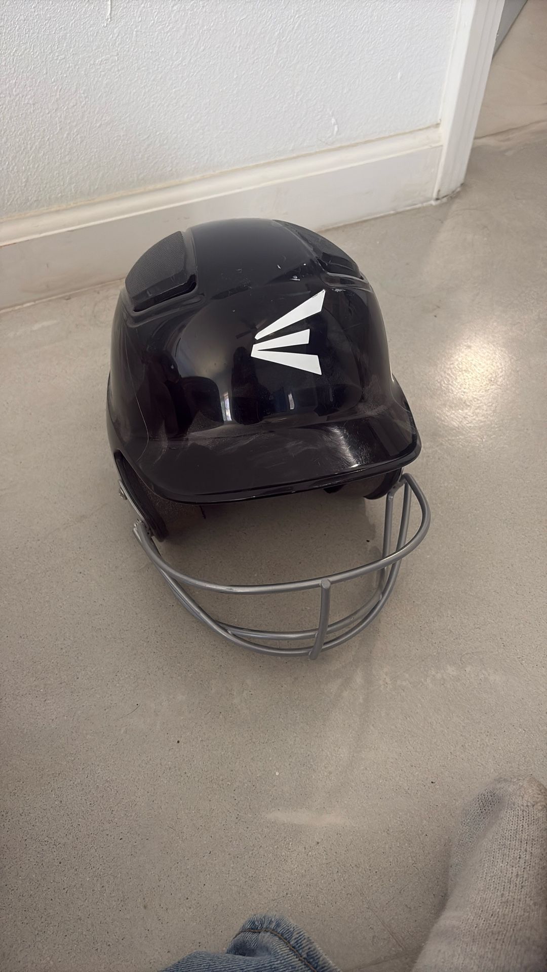 Easton Softball Helmet 