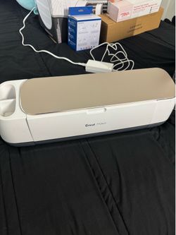 Cricut maker