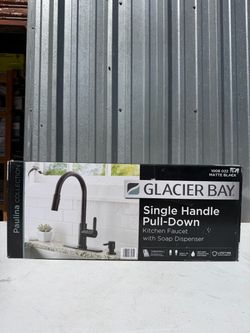 Glacier bay kichen faucet